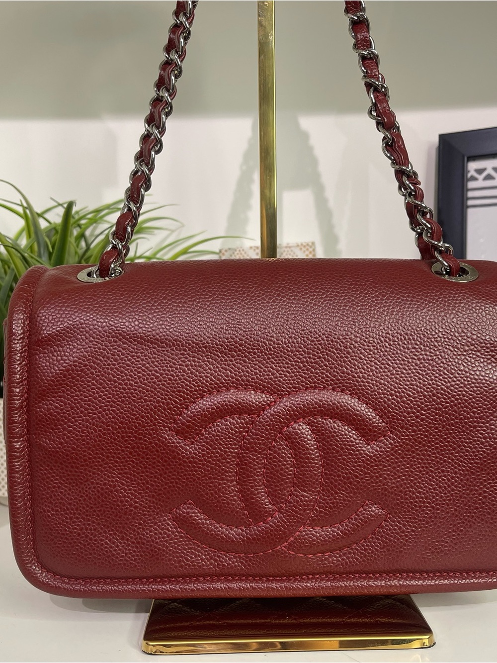 Chanel Quilted Caviar Leather Shoulder Bag in Burgundy